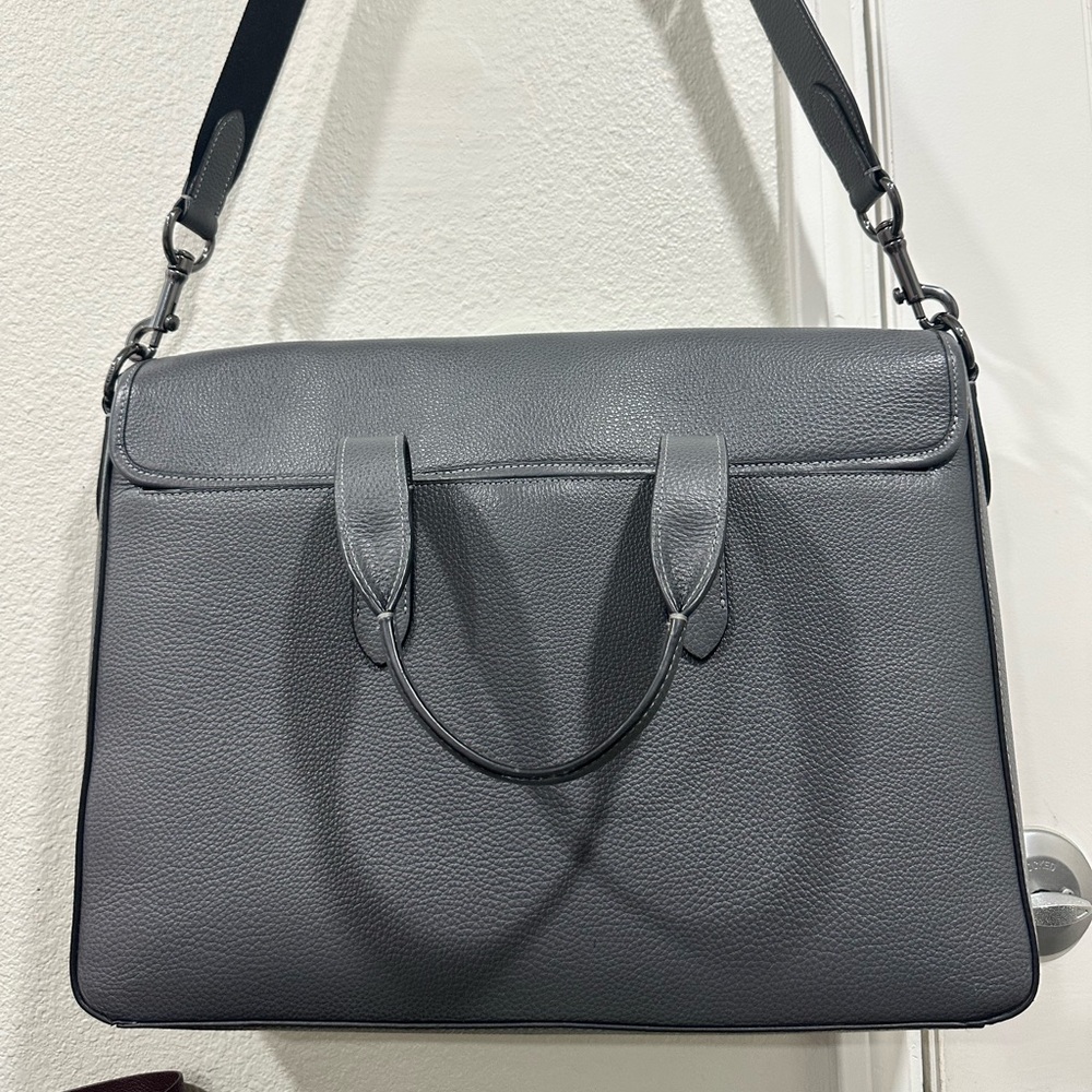 Coach Black Leather Men's Messenger Bag - Picture 2 of 9